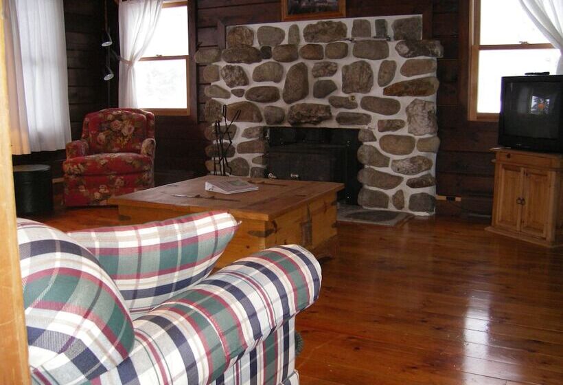 בית מלון כפרי Unity Sky Lodge