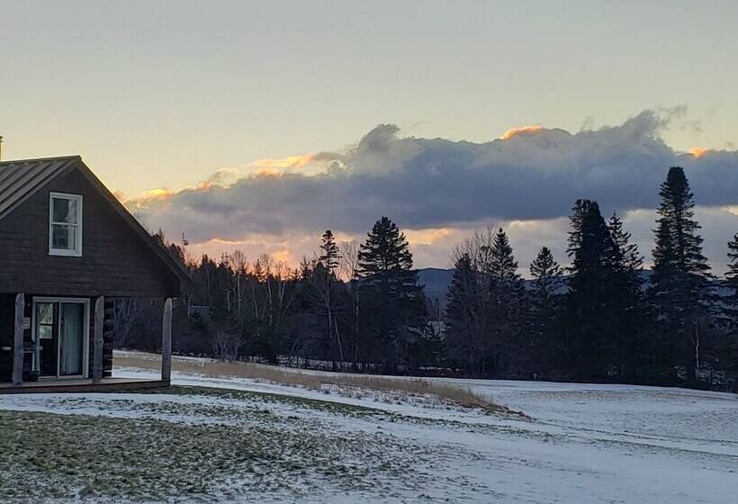 בית מלון כפרי Unity Sky Lodge