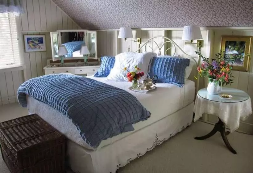 Wicky Up Ranch Bed And Breakfast