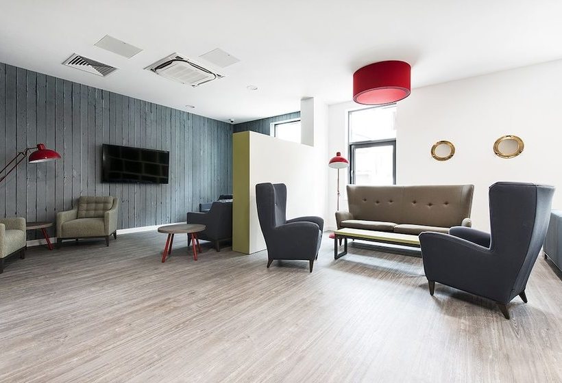 호스텔 Austen House Campus Accommodation