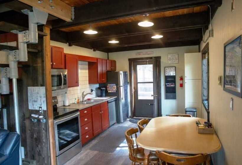 Mammoth Mountain Cabin