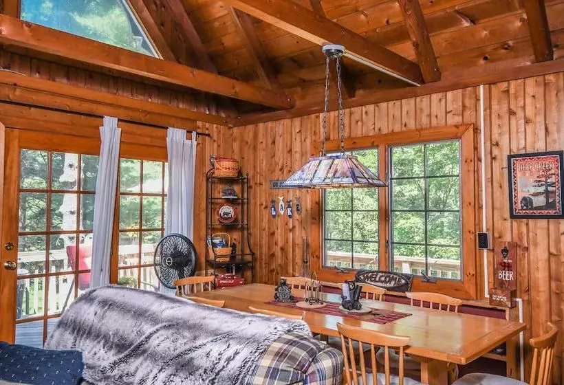 Piney Bear Cabin