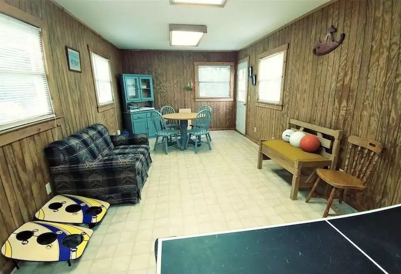 Rb_the_lodge