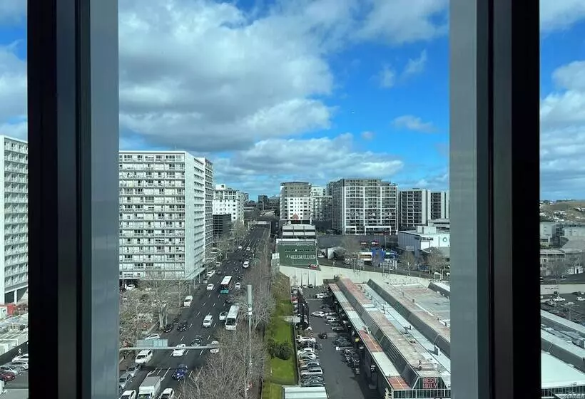 Hotelli Sudima Auckland City