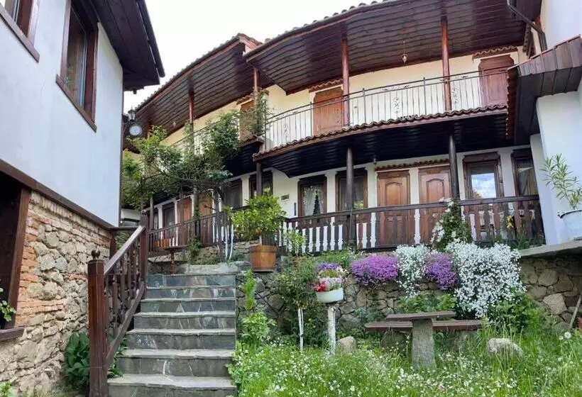 ホテル гостоприемница георги