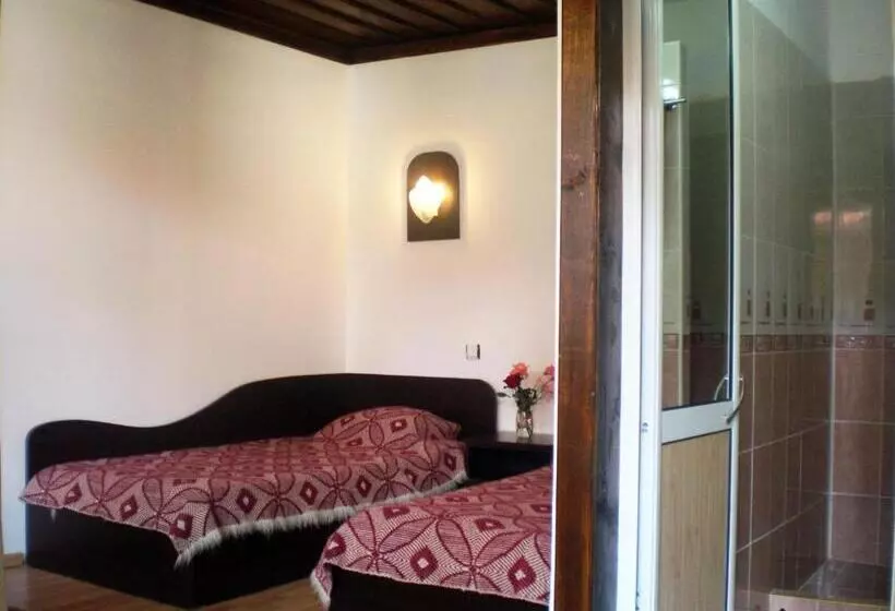 ホテル гостоприемница георги