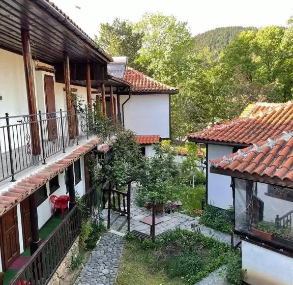 ホテル гостоприемница георги