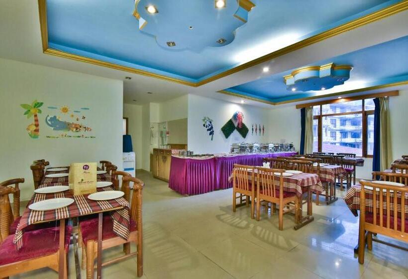 فندق Mukund Palace