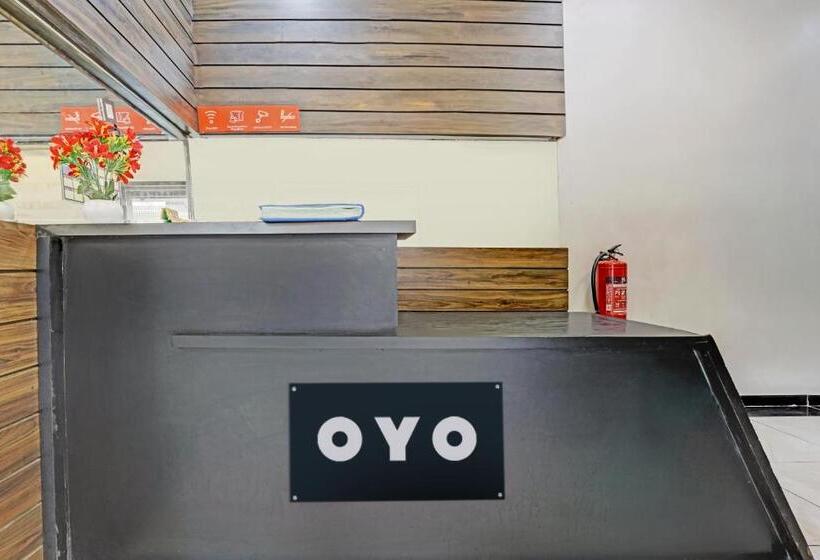 Отель O Blue Inn Residence Near R City Mall