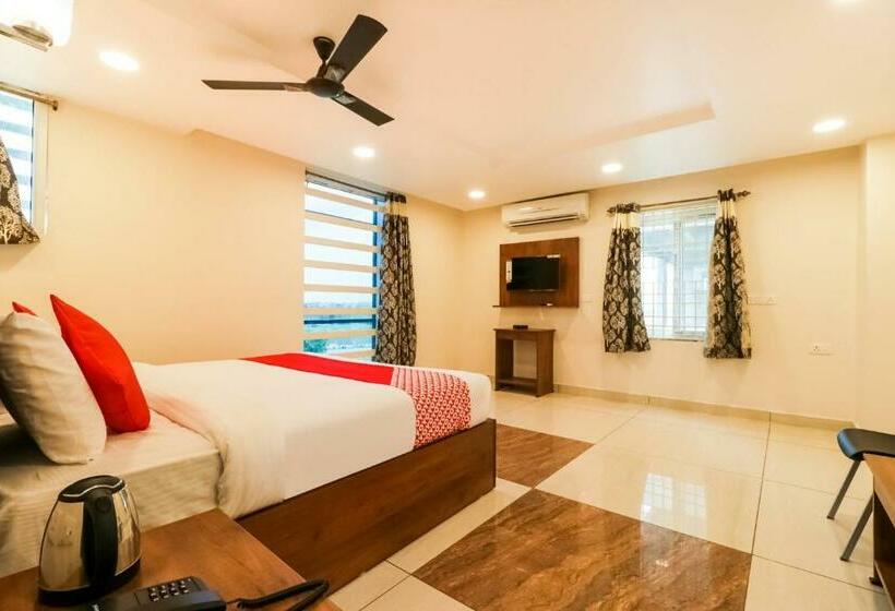 בית מלון כפרי Oyo 48327  Royal Mahalakshmi Inn