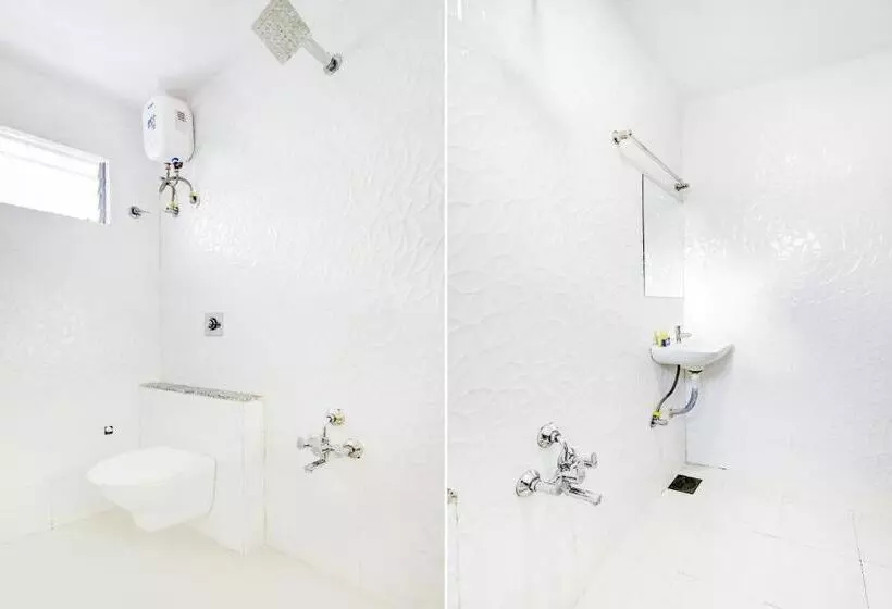 Hotelli Oyo 66904  Laxmi Villa