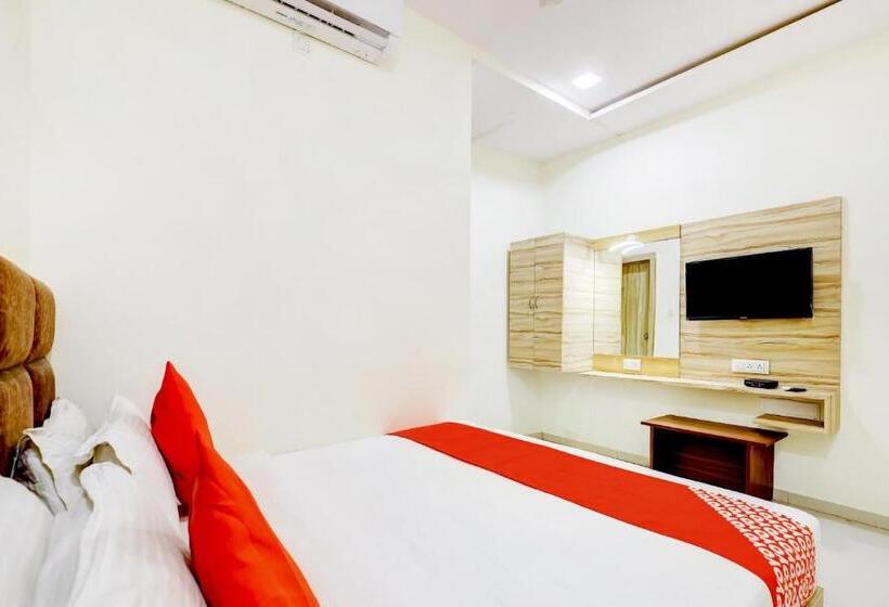 בית מלון כפרי Oyo 66904  Laxmi Villa