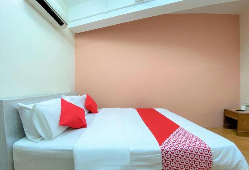 Hôtel Oyo 89540 B  Penang
