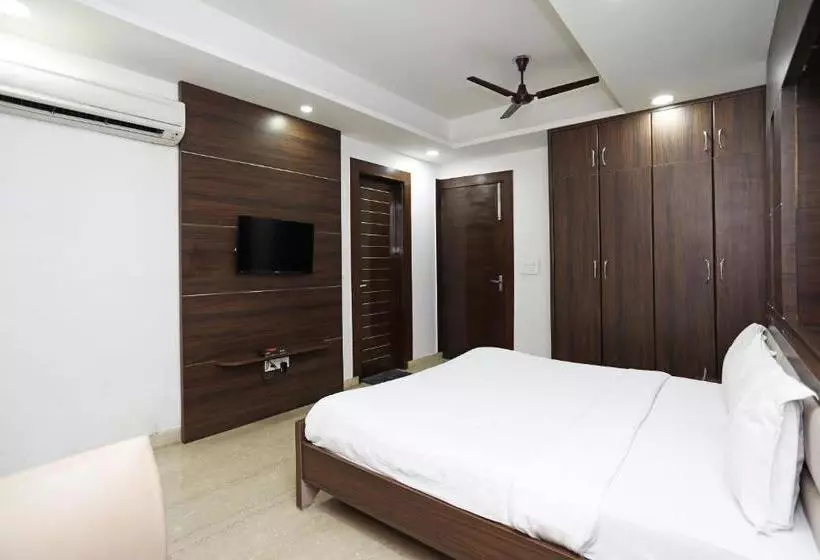 هتل Spot On 74022 Bl Residency Shubham