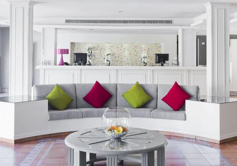 Elba Castillo San Jorge & Antigua Suite