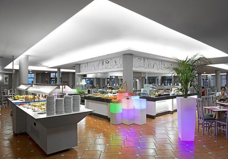 Elba Castillo San Jorge & Antigua Suite