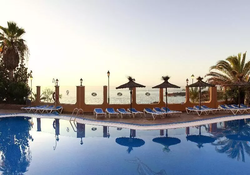 Elba Castillo San Jorge & Antigua Suite