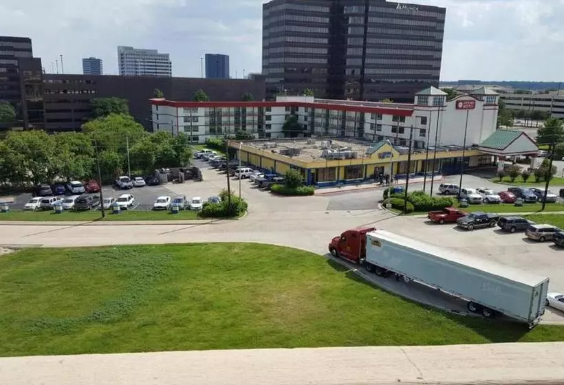 Gateway Hotel Dallas