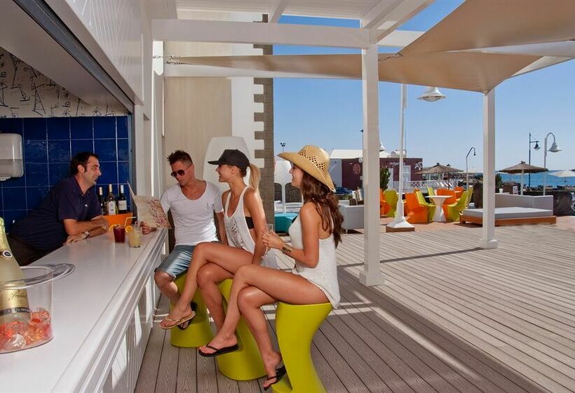 HD Pueblo Marinero - Adults Only