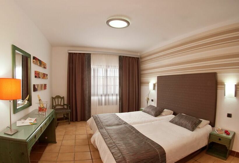 HD Pueblo Marinero - Adults Only