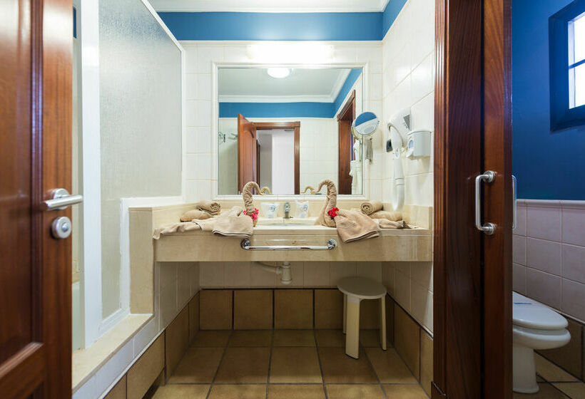 HD Pueblo Marinero - Adults Only