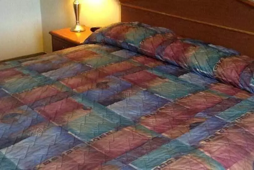 בית מלון כפרי Boise Inn