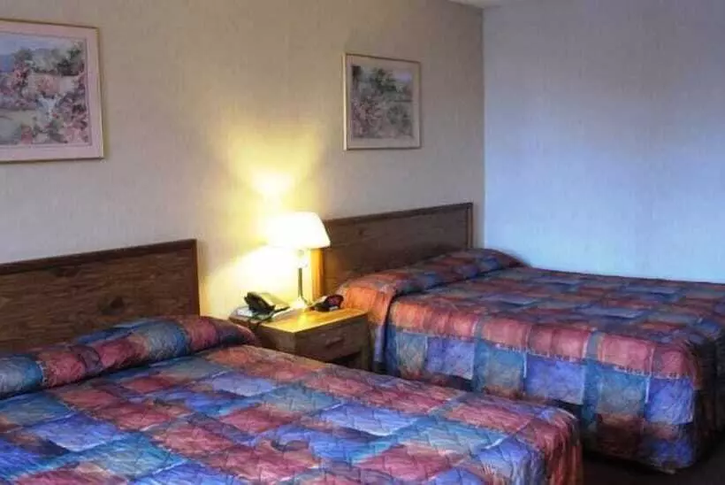 בית מלון כפרי Boise Inn