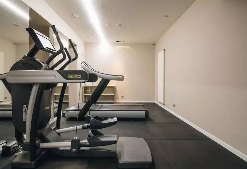 هتل Dellearti Design