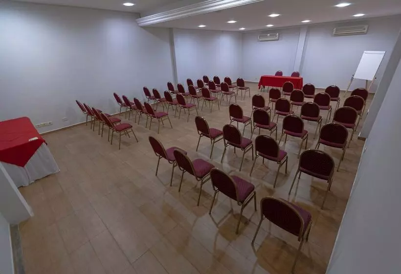 בית מלון כפרי Foz Do Iguaçu