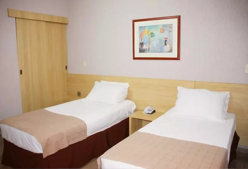 בית מלון כפרי Foz Do Iguaçu