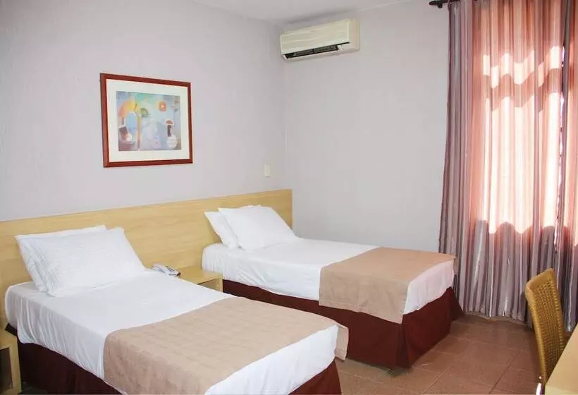 בית מלון כפרי Foz Do Iguaçu