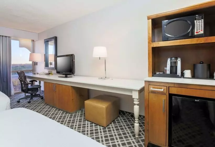 ホテル Hilton Garden Inn Dallas/market Center