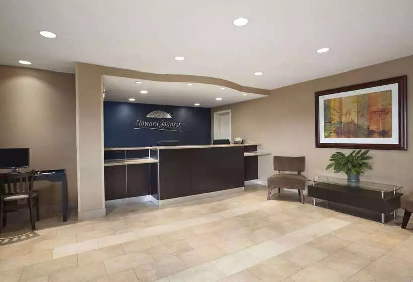 هتل Howard Johnson By Wyndham San Diego Sea World