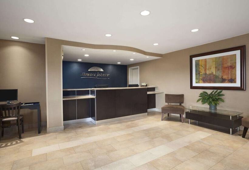 فندق Howard Johnson By Wyndham San Diego Sea World