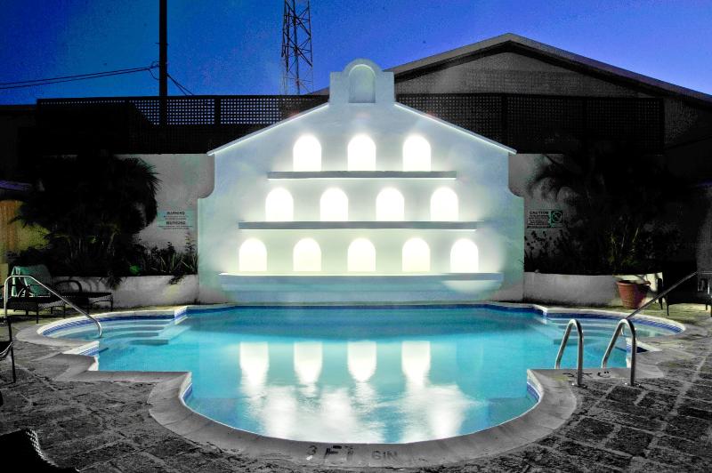 هتل Island Inn Allinclusive