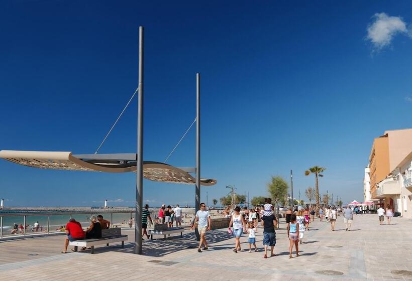 هتل Lagrange Vacances Les Pescalunes