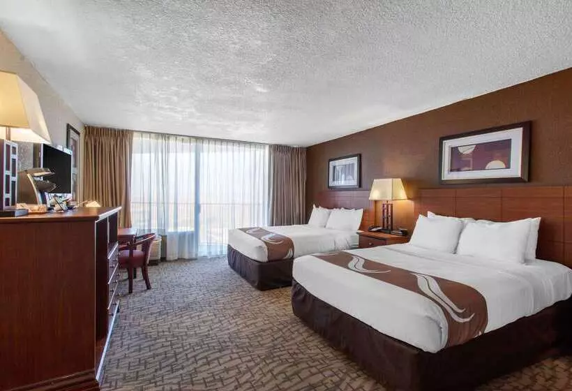 هتل Quality Inn View Of Lake Powell  Page