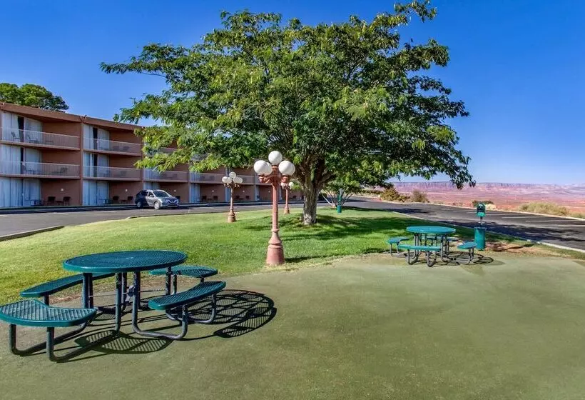 ホテル Quality Inn View Of Lake Powell  Page