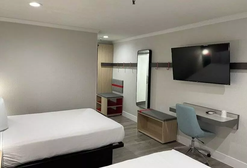 The Midtowner Hotel, Surestay Collection By Best Western