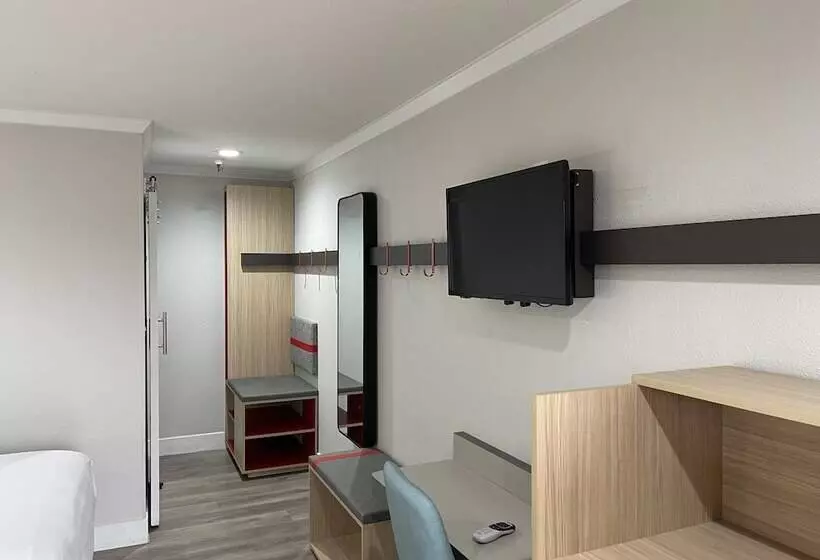 The Midtowner Hotel, Surestay Collection By Best Western