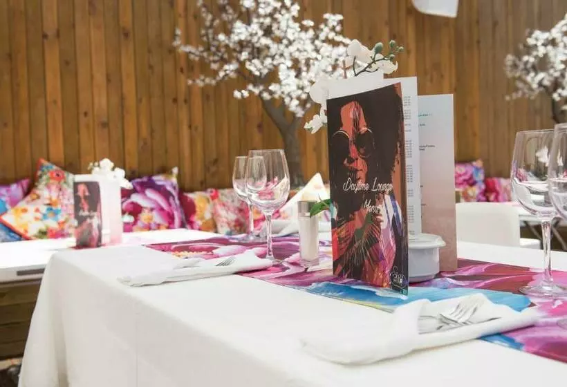 Отель Sisu Boutique