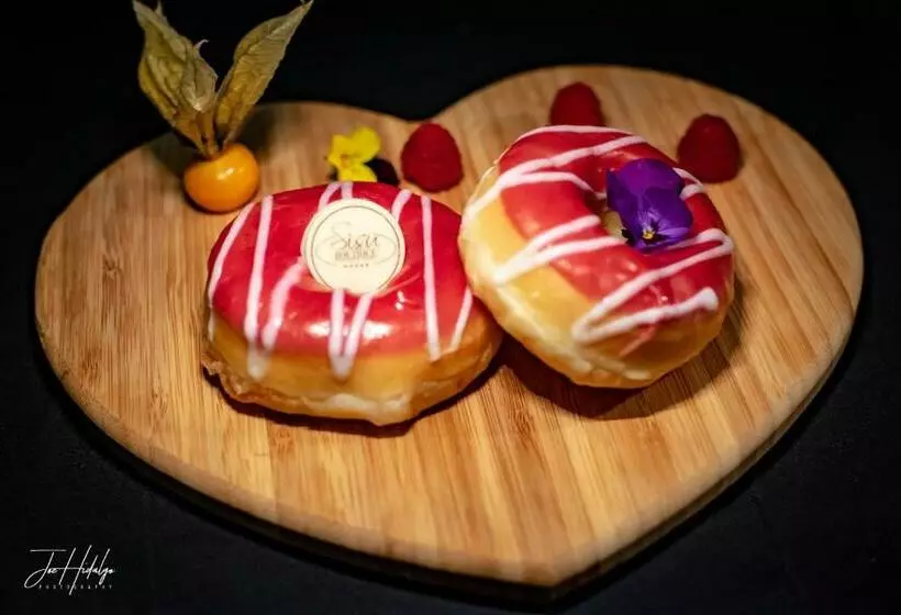 Отель Sisu Boutique