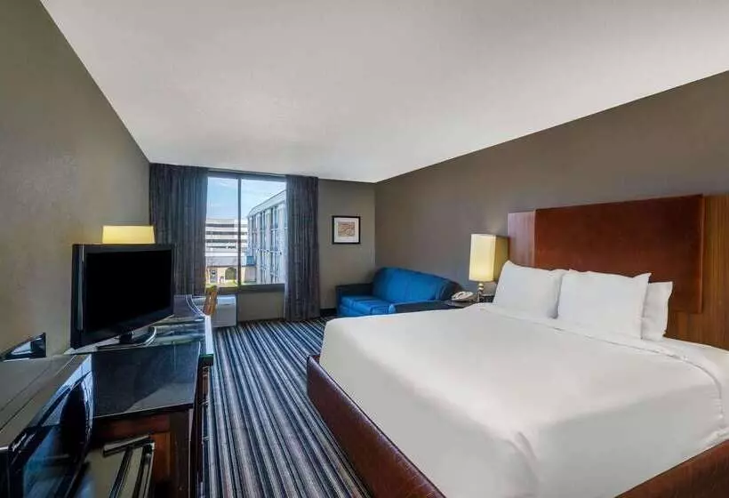 هتل Travelodge By Wyndham Memphis Airport/graceland