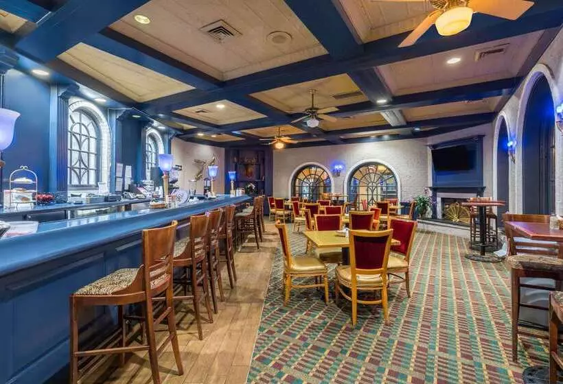 هتل Travelodge By Wyndham Memphis Airport/graceland