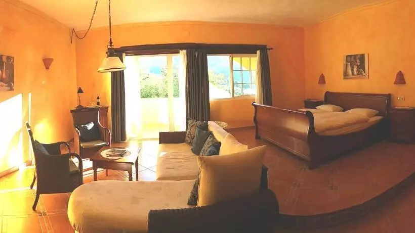 Отель Villa Lehmi