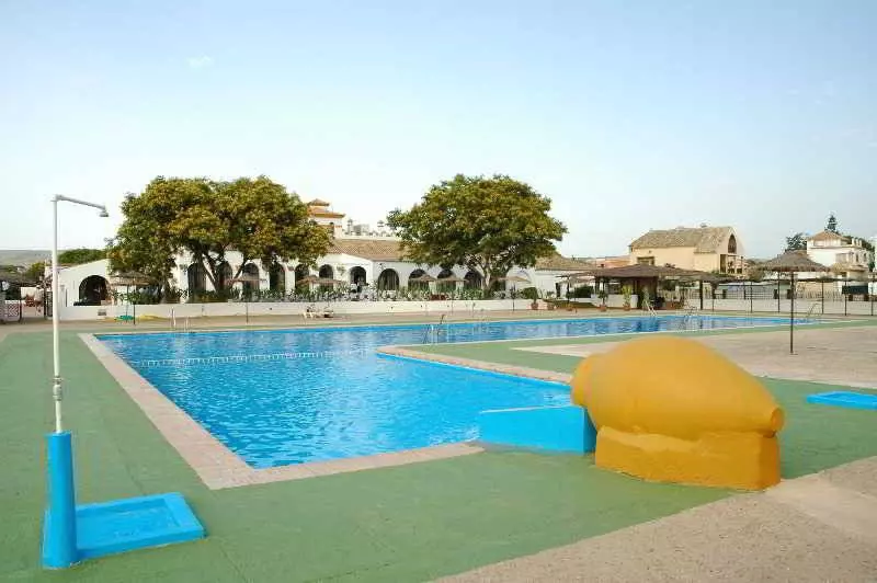 פנסיון Bungalows La Molinera
