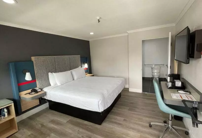 The Midtowner Hotel, Surestay Collection By Best Western