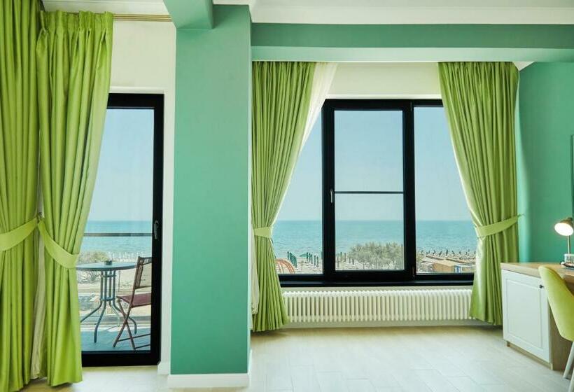 هتل Azaleea Mamaia Nord