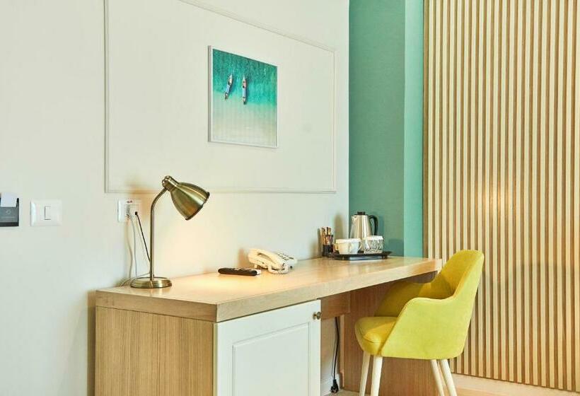 هتل Azaleea Mamaia Nord