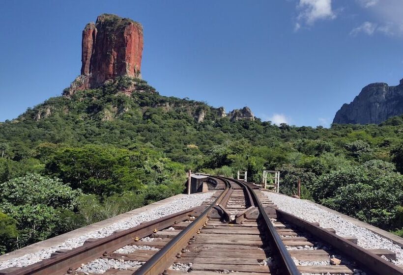 هتل La Villa Chiquitana